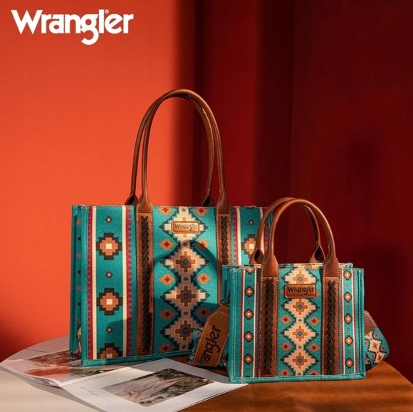 Wrangler purse and wallet set - Picture 6 of 8